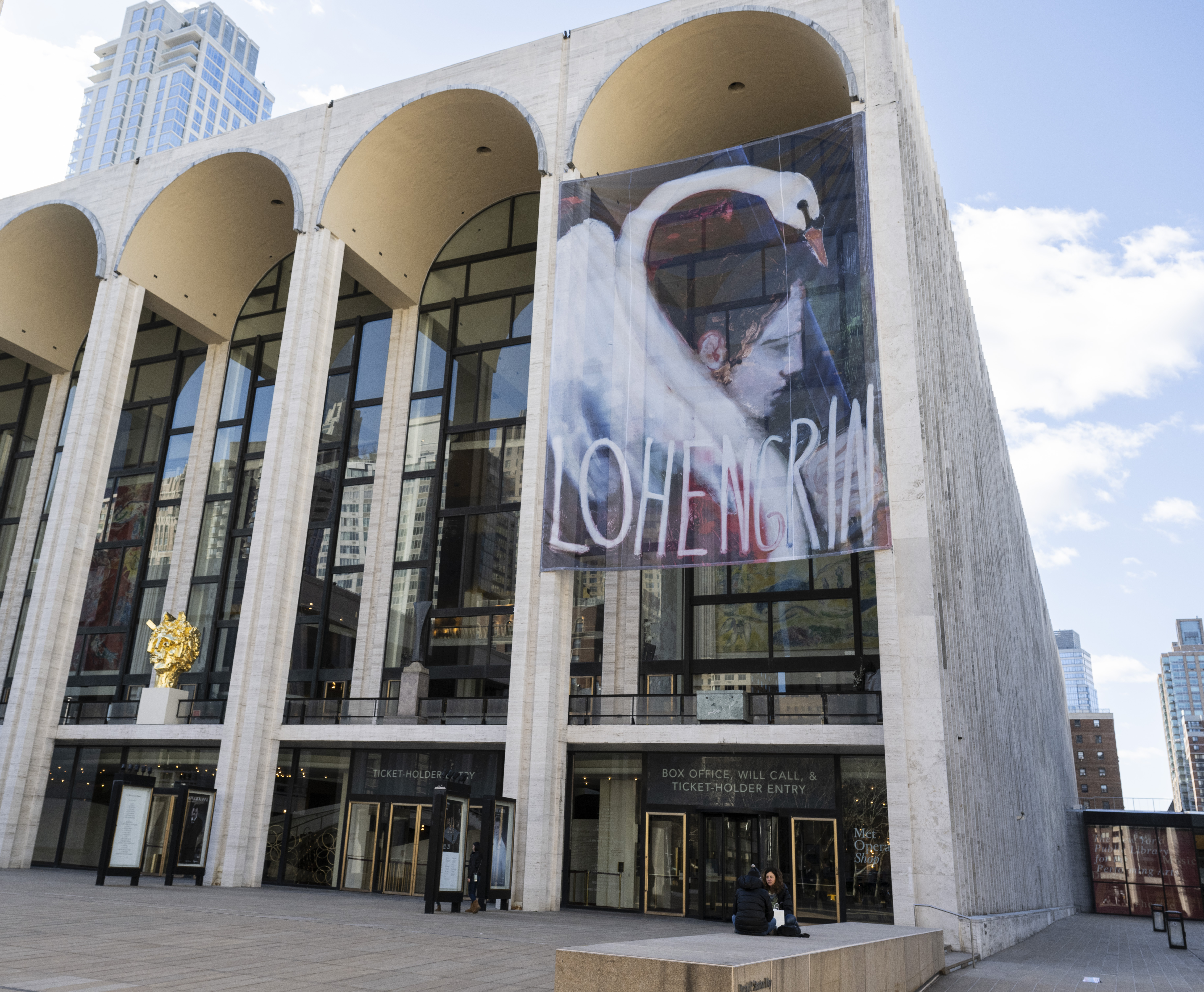 DSC_0473 - Lohengrin banner for website.jpg